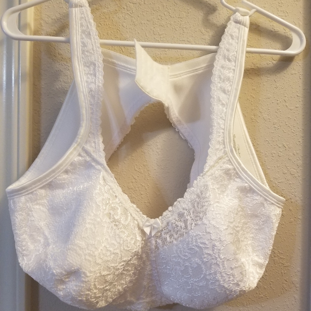 Playtex Bra 44C NWOT